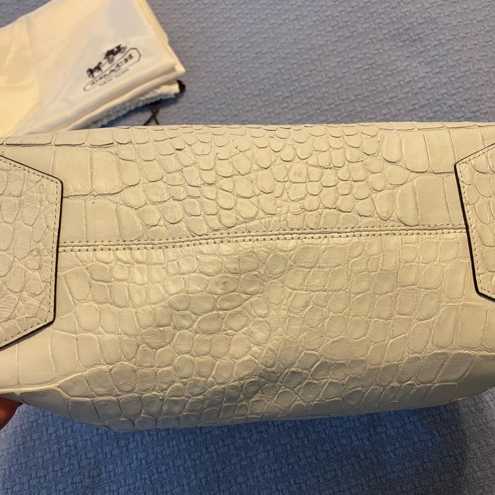 Coach Off White Crocodile Leather Handbag Purse - Picture 6 of 11